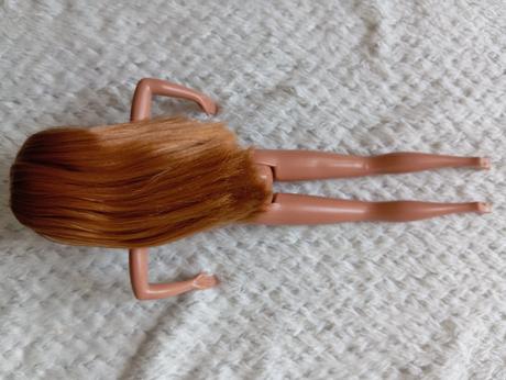 Barbie midge s náušnicami 1993,