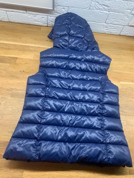 Prechodná prešívaná vesta benetton 128/134, benetton,128