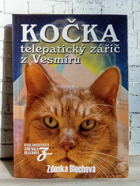 Kočka telepatický žářič z vesmíru-zděnka blechová,