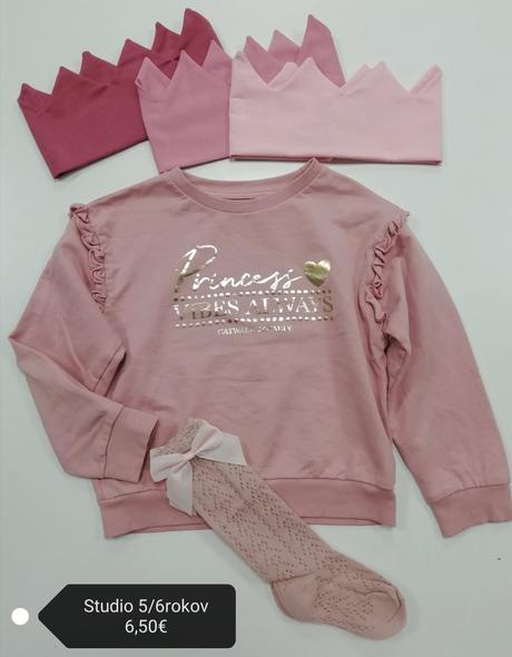 Ružová mikina, 116