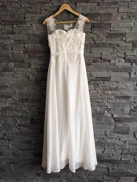 Svadobné šaty vhodné aj pre tehuľky- xs, s, xs