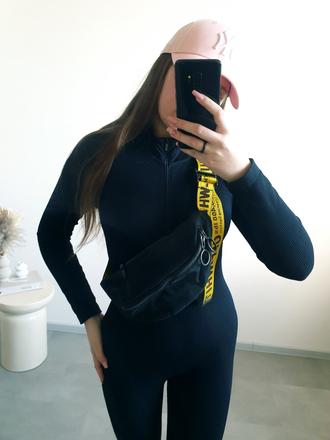 Off white ľadvinka, 