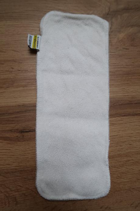 Krátká vkládací plena oranžová, majab