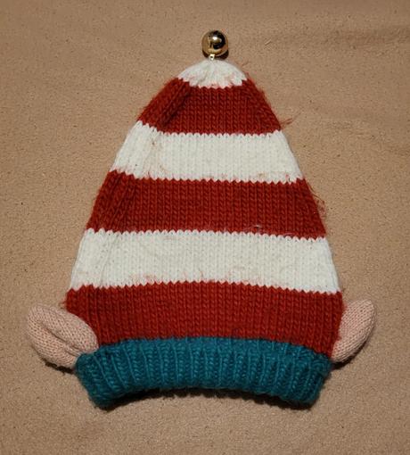 Čiapka škriatok s rolničkou, f&f,92