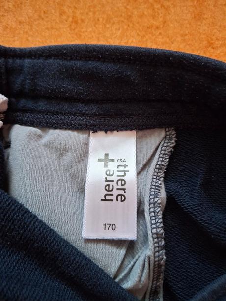 Teplakové kraťasy, c&a,170