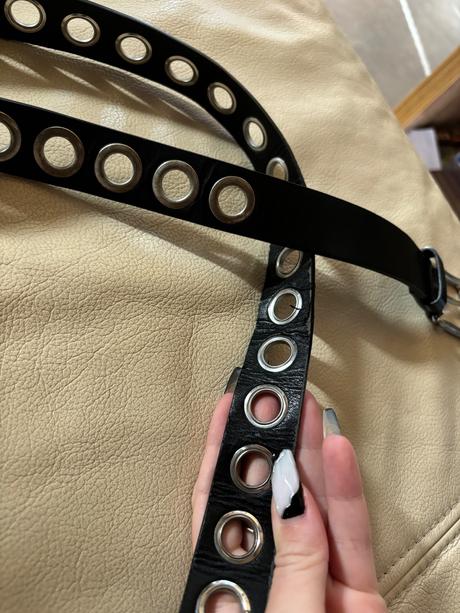 Opasok bershka, bershka