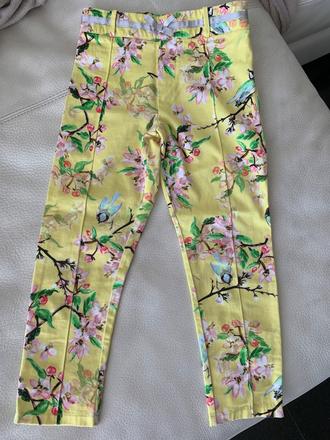 Mark&spencer autograph kolekcia nohavice vel.6-7, 122