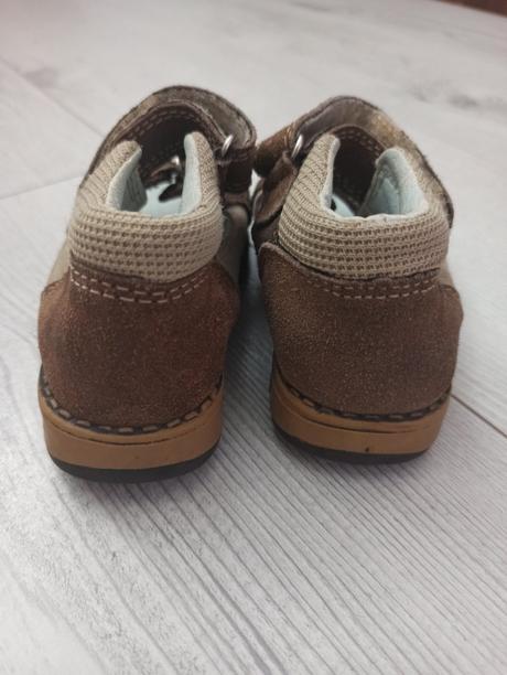 Kožené sandále veľ. 22, 22