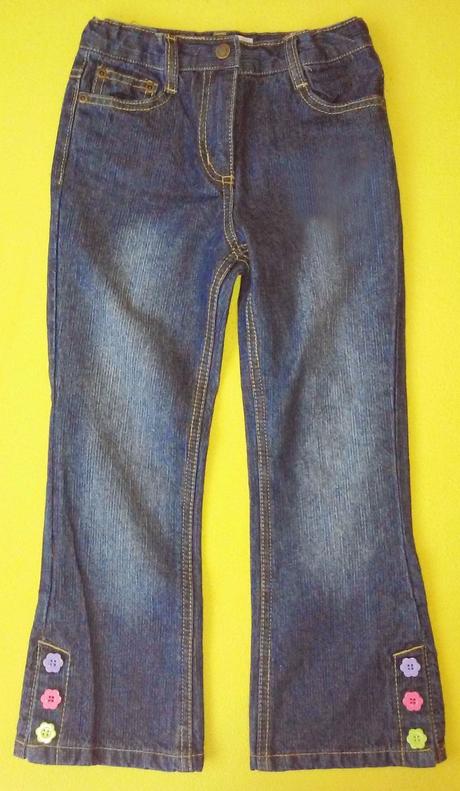 Rifle s farebnymi gombickami, 116