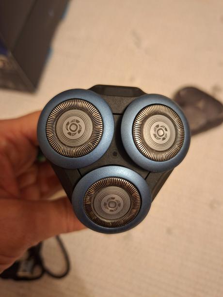 Holiaci strojček philips, 