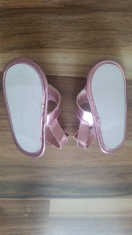 Sandálky-capačky, kik,18