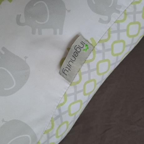 Vankúš na dojčenie, 