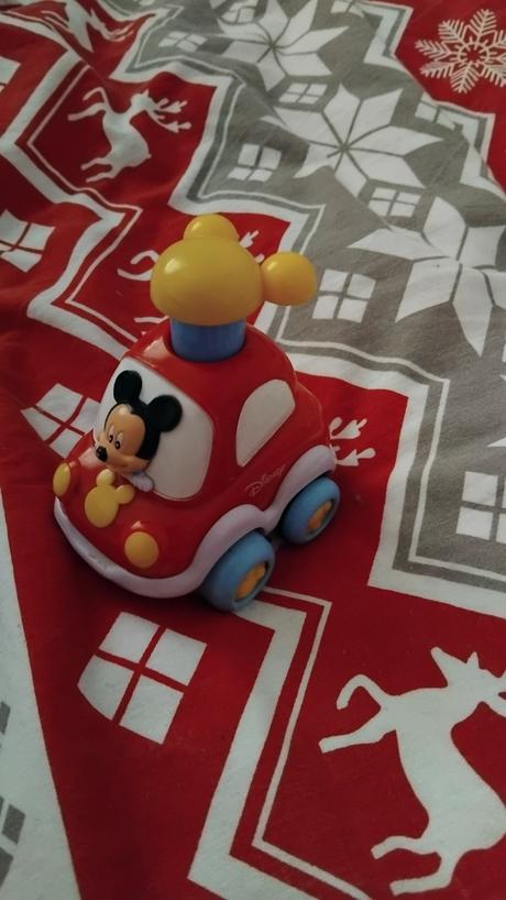 Mickey mouse prvé autíčko, 