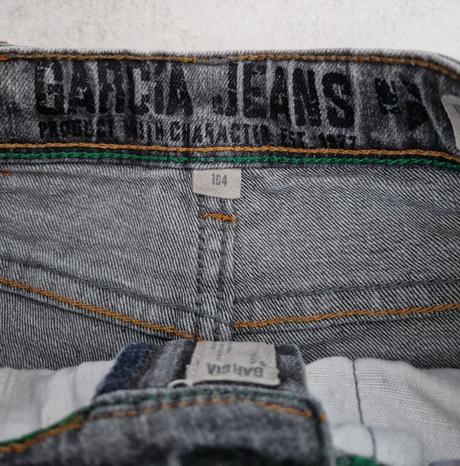 Riflove kraťase, 104