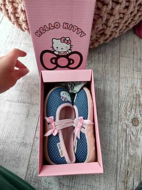 Balerínky prezuvky papuče hello kitty, 25