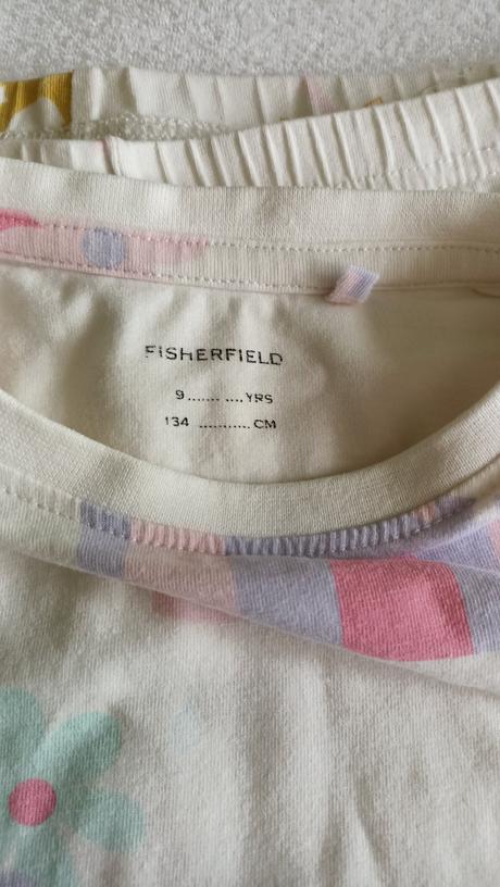 Pyžamo veľ. 134, gate,134