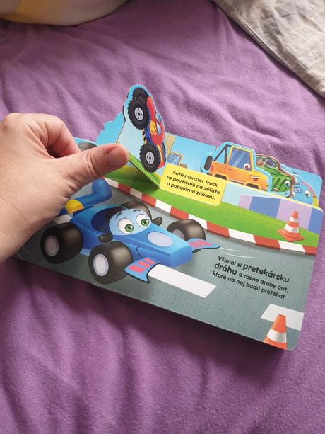 Kniha fakty o autach, 