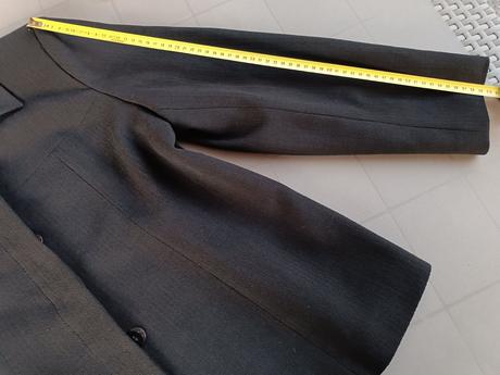 Prechodné sako, 44