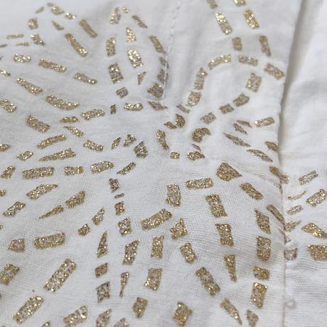 Esthis biela  mini sukňa so zlatou potlačou, xs