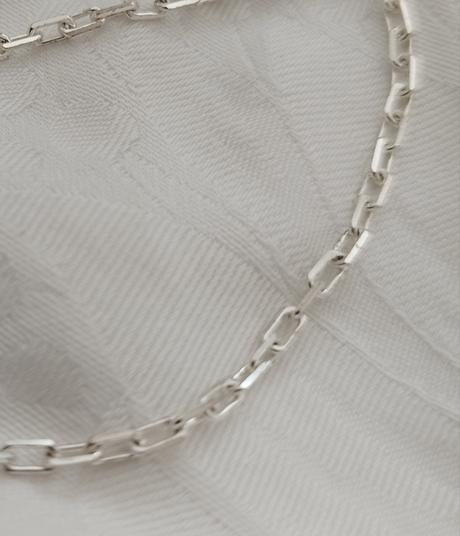 Strieborný náhrdelník., 