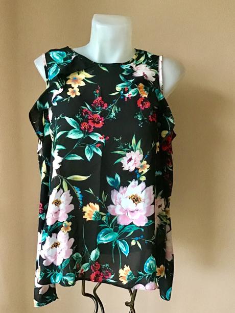 Krasna bluzka /51a, atmosphere,40