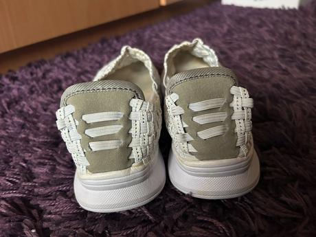 Ľahučké topánky č. 37, 37