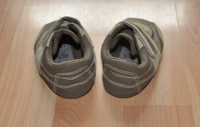 Capačky hnedé, cherokee,<17