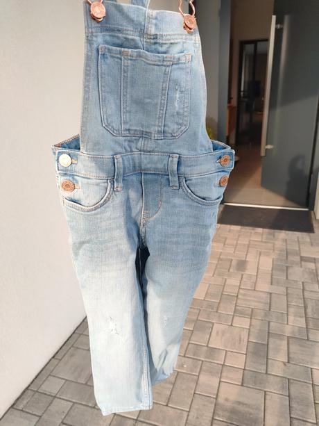 Bledomodré rifle na traky, h&m,104