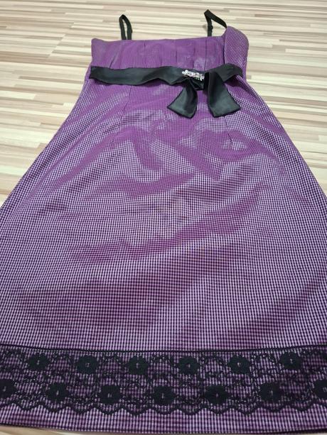 Saténové kockovane šatičky, 164