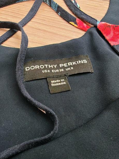 Krásne kvetinové tielko, dorothy perkins,36