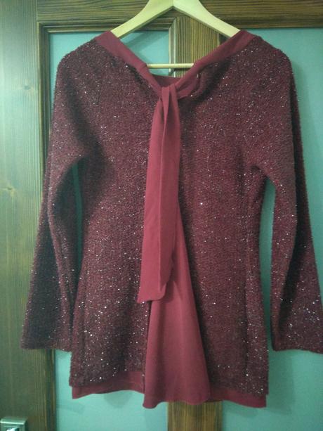 Bordový ligotavý svetrík, 