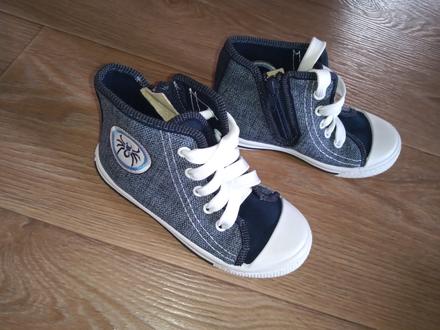 Chlapčenské platenky, 28