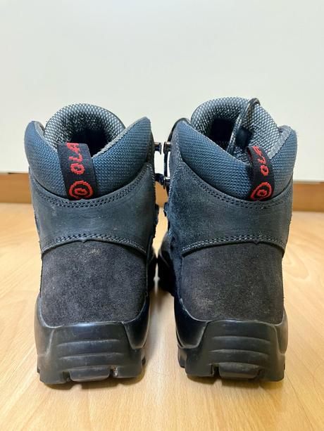 Prémiové turistické topánky, olang,40