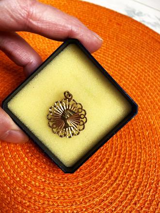 Prívesok nefertiti, 