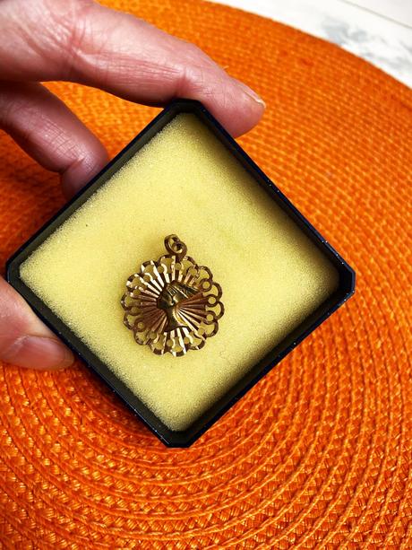 Prívesok nefertiti, 