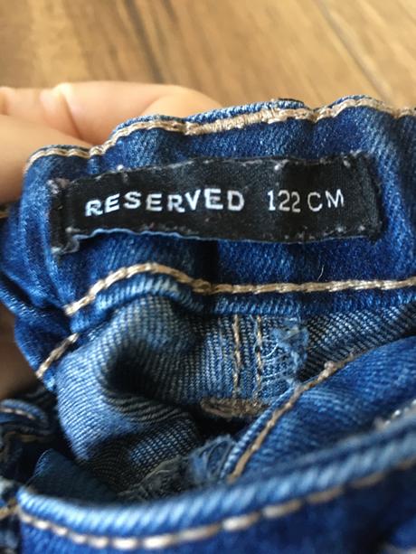 Dievčenské rifle, reserved,122