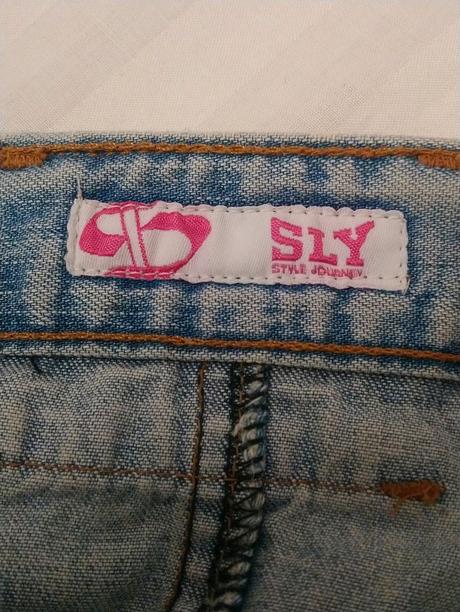 Dámska svetlo modrá riflová sukňa, sly italy, xs/s, xs