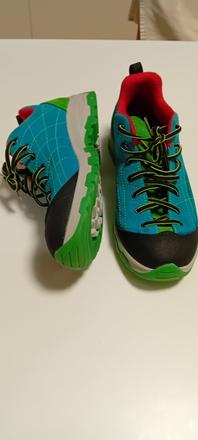 Turistické topánky, vodeodolné, nové, veľ. 37, mckinley,37