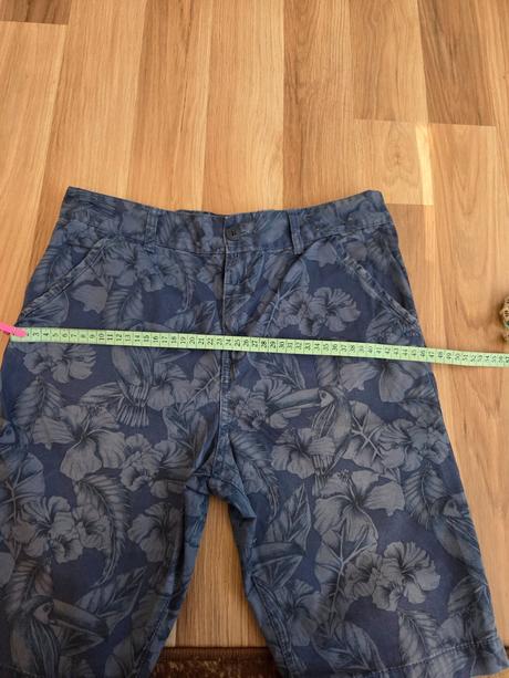 Trištvrťaky, f&f,164