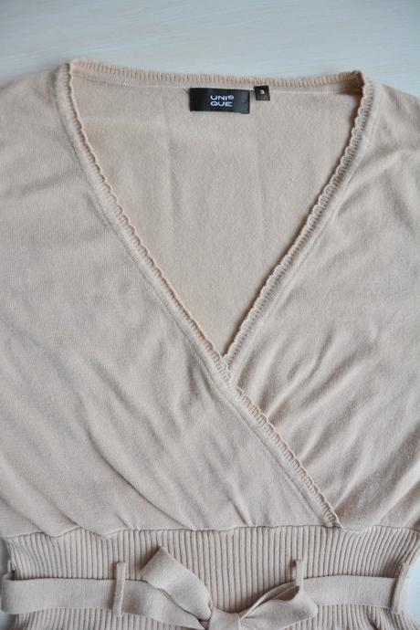 Univerzálny top, super aj pre tehuľky, zn. unique, m