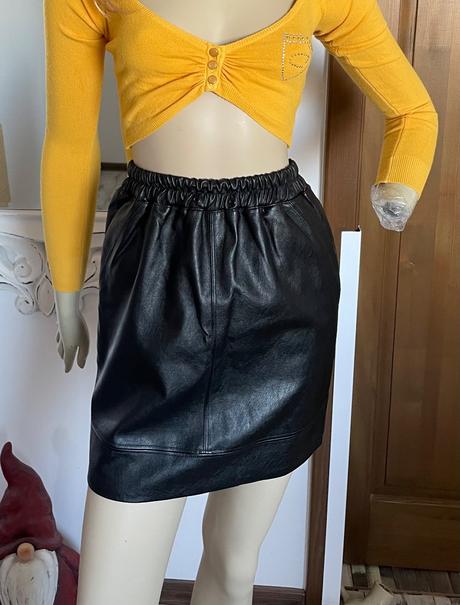 Kozenkova sukna frame, 34