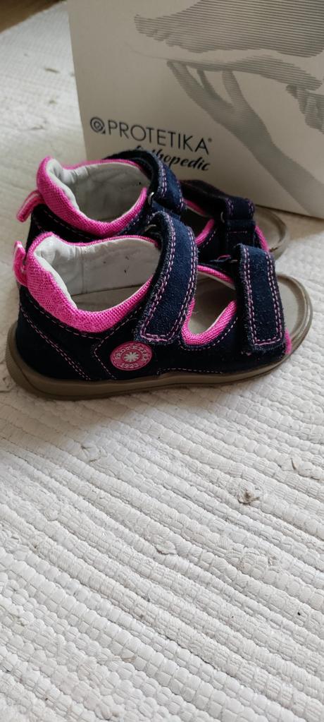 Papuče,prezuvky, protetika,26