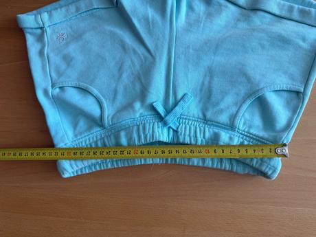 Sortky tyrkysove, benetton,152