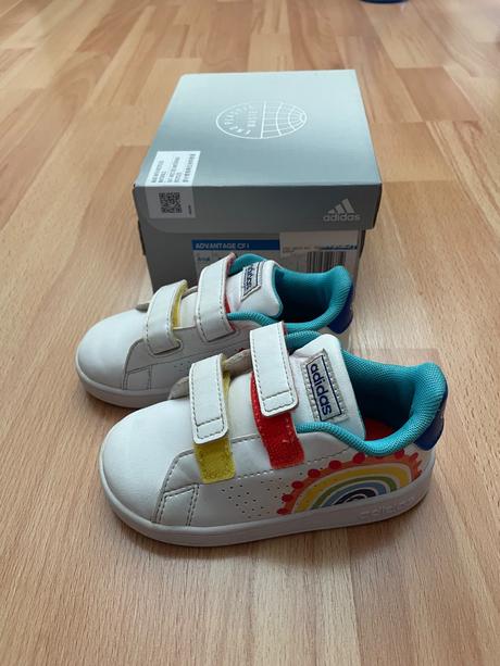 Tenisky adidas, adidas,23