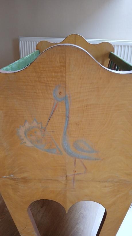 Drevena koliska rucna praca, šírka (cm): 55,dĺžka (cm): 90