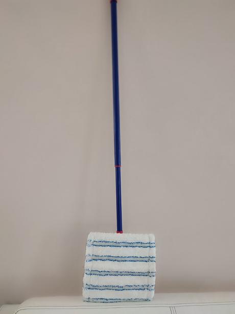 Mop na umývanie kachličiek ,nábytku nový, 