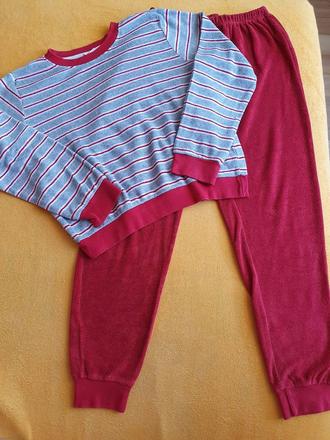 Froté pyžamo č. 146/152, 146