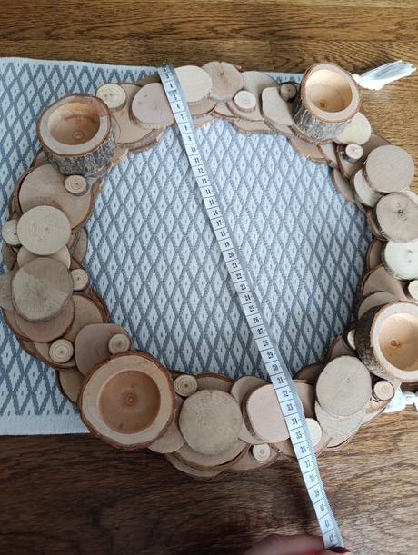 Drevený adventný veniec na dozdobenie,