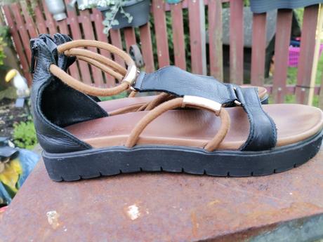 Sandále kožené, 36