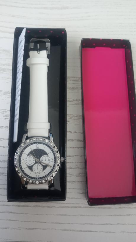 Dámske hodinky, avon